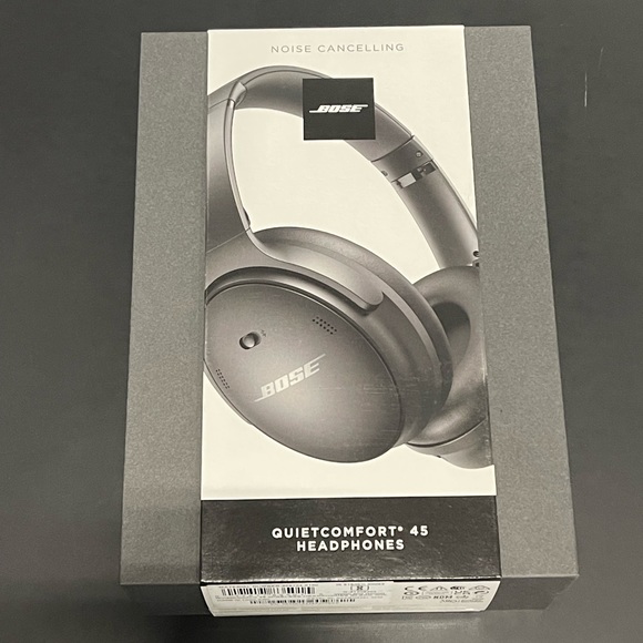 Bose Headphones Brand New Bose 45 Noise Cancelling